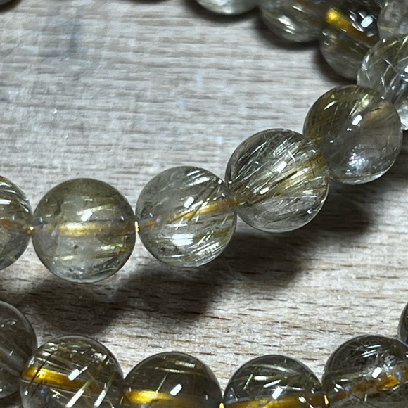 Golden Rutilated Quartz - Picture 3 of 14